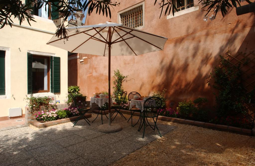 Casa Mimma Bed & Breakfast เวนิส ภายนอก รูปภาพ